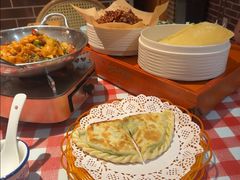 -老郑家东北春饼(龙悦居店)