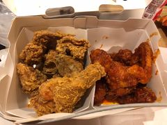 -BHC炸鸡(明洞总店)