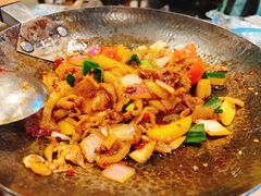 -富正毅三下锅·湘西韵味(天门山索道店)