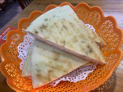 安丘三页饼-食鸡公社辣子鸡·潍坊菜·烧烤