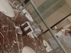 -上海波特曼丽思卡尔顿酒店