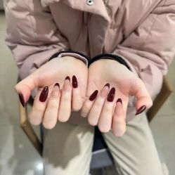 -悦指间美甲美睫