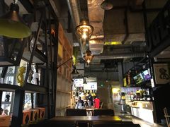 大堂-奇醜的猴子咖啡(财信广场店)