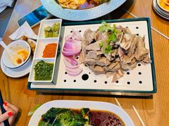-俭寨大盘鸡·手抓肉·烧烤新疆菜(乌苏路店)