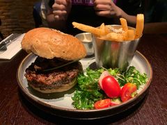 黑松露风味蘑菇和牛堡-bluefrog蓝蛙(恒隆广场店)