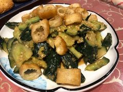 黄瓜拌油条-满堂春特色餐馆