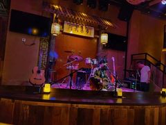 -不二·民谣音乐餐吧(长沙店)
