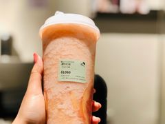 满杯红柚-喜茶(上海打浦桥日月光gelato lab+店)
