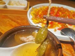 罗汉果石橄榄土猪汤-桂小厨广西菜(万象城店)