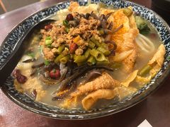 -螺世纪螺蛳粉·桂味小排档(裕德店)