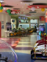 -乐多星球潮玩中心(沈阳嘉里城店)