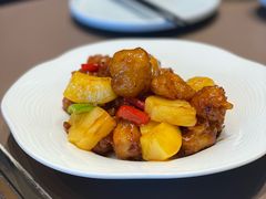 菠萝咕噜肉-有璟阁港式餐厅(国贸商城店)