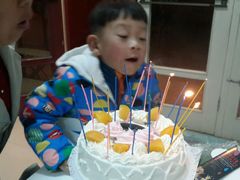 -红宝石·鲜奶小方·海派西点房(丰庄店)