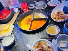 -热火朝天鲜切牛肉火锅(南强街巷店)