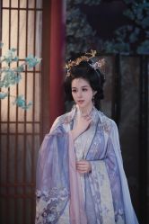 -九月鹰飞汉服摄影工作室