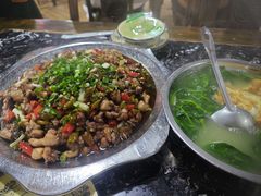 -廖哥泡椒兔(峨眉店)