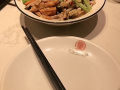 -丁里羊肉小镇(天鹅湖总店)