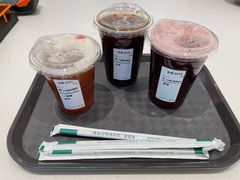 -星巴克臻选(上海淮海百盛购物中心店)