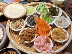 -包整·丝娃娃(一览甲秀楼风景店)