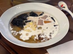 -RUXU入续糖水铺与包(卓悦中心店)