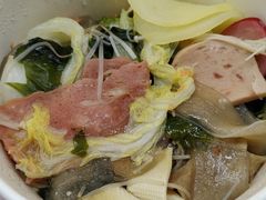 -小蛮椒麻辣烫·麻辣拌(青浦宝龙店)