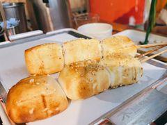 蜜制小馒头-木屋烧烤(大运店)