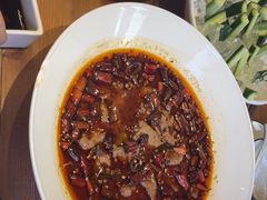 -临界音乐酒馆·小龙虾·江湖菜(华熙LIVE·鱼洞店)