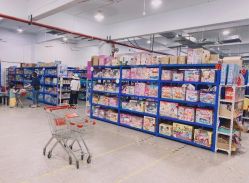 -逝水玩具折扣店