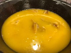 -鲜入围煮花胶鸡海鲜火锅