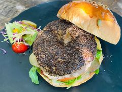 -HIGH FIVE哈福手工汉堡(桂林路店)