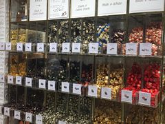 零售区-VENCHI 闻绮(北京国贸商城店)