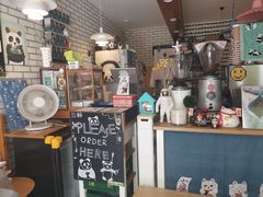 -熊猫一间店欧式奶茶铺