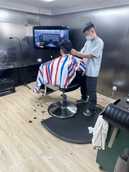 点击看大图 -C93 barber shop男士理发馆
