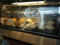 面包甜点陈列柜-和平馆·地道港澳茶餐厅(西门口店)