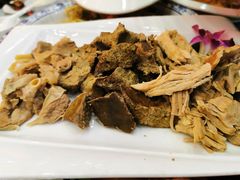 -老六杀猪菜(进乡街店)
