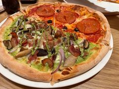 -城市大道红炉披萨烘焙坊