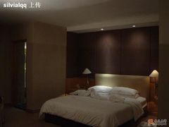 套间室内-南京金陵饭店