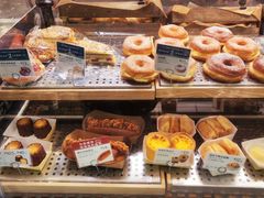 -巴黎贝甜(大宁国际商业广场店)