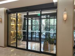 -杭州西湖湖滨银泰亚朵酒店