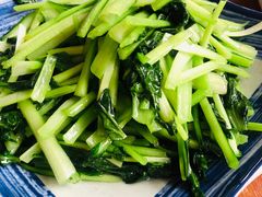 -汤河清真餐馆