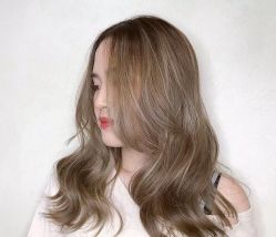 -MYYF SALON烫发染发