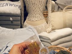 -Brandy Melville