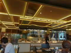 -大中华希尔顿酒店-念自助餐·嗨啤·小龙虾