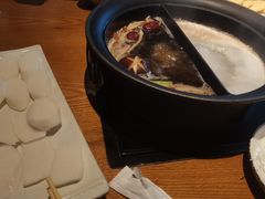 -呷哺呷哺(融创茂店)