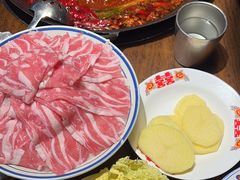 -萍姐火锅·公路夜市(武汉首店)