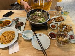 -全牛匠·乐山跷脚牛肉(新中关店)