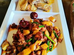 -隔壁老王·家常云南菜(花巷店)