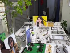 -视野联行眼镜蔡司·依视路官方授权店(顺城店)