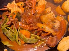 -鱼窝棚柴火铁锅炖(富山屯店)