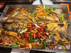 双拼烤鱼-鸣记脆皮烤鱼·海鲜烤鱼(亿合城店)